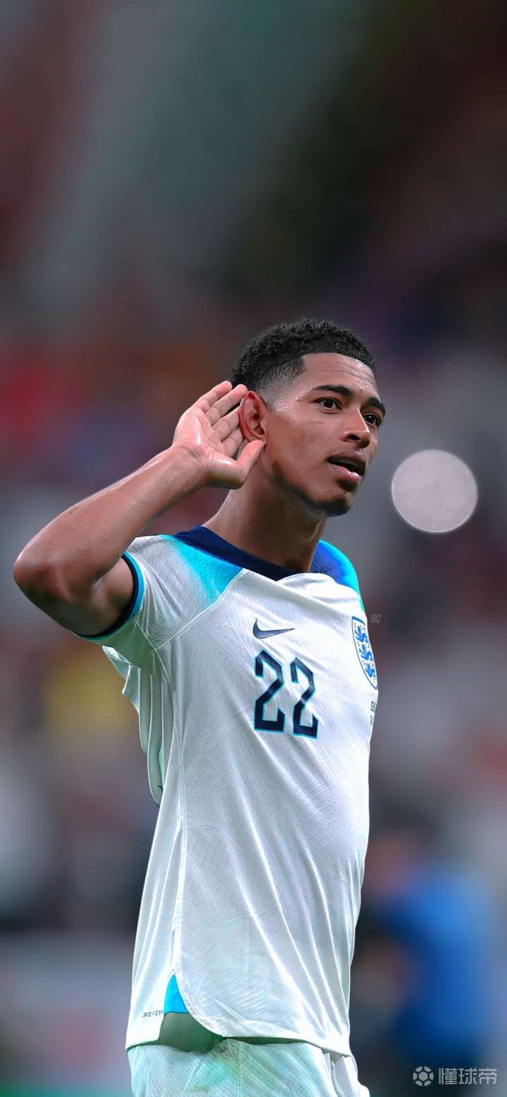 FIFA电竞冠军杯正赛开启