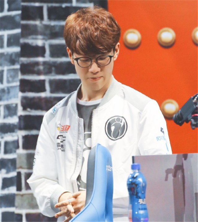 Wildcard, Heroic 和 Eternal Fire 在 IEM Katowice 2025 预选赛开始时取得胜利